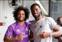 Fotos:Drogba saludó a Zidane y a los jugadores del Real Madrid