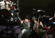 Guns N’Roses, retenidos en la frontera de Canadá por posesión de armas