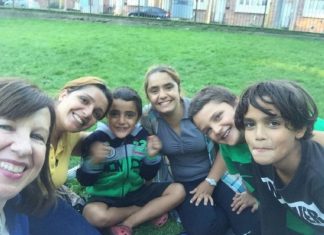 Canadá: Emocionante reencuentro entre una periodista y familia que conoció en bombardeos en Siria