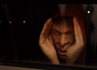 Video: HomeDepot Canadá retiró máscara de Halloween que asustaba a clientes