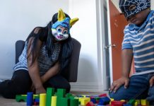 Montreal: El arte ayuda a que un niño colombiano de 6 años supere sus pesadillas refugiado-canada