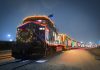 Video: El Tren navideño canadiense pasó por la rivera de sur de Montreal