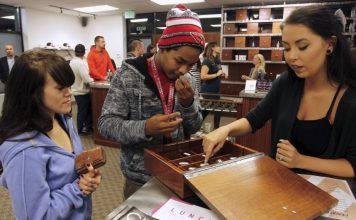 Montreal abrió ocho tiendas de marihuana antes de legalización