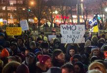 Masiva concurrencia a la vigilia de Montreal por las víctimas del ataque racista en Quebec