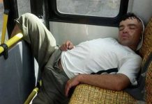 Borracho, hasta espanta.