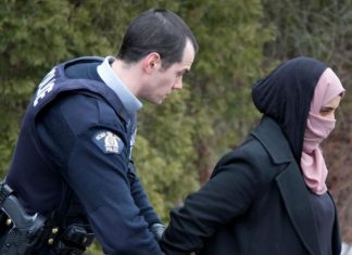 Canadá: casi la mitad de encuestados quiere expulsar a inmigrantes ilegales