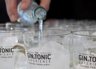 Canadá retira varias botellas de Bombay Sapphire por doblar su contenido en alcohol