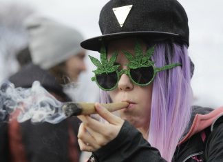 Canadá tiene problemas con la marihuana, pero porque escasea