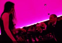 Video: Latino realiza una propuesta de matrimonio espectacular a su amada canadiense