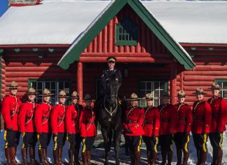 Video: La Real Policía Montada de Canadá