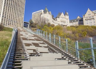 Edmonton tiene el primer funicular de Canadá