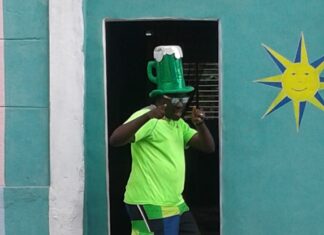 ¡ POR FAVOR…SR TEATRO NO CAMBIES… CONTINÚA CAMBIANDO REALIDADES!