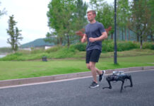 ¿Tu perro no te hace caso? Entonces es hora de tener un perro robot