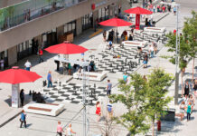 Tableros de ajedrez gigantes en Montreal