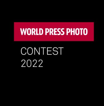 La foto sobre la muerte de niños indígenas en Canada es elegida como la fot del año 2022 de World Press