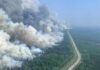 Canadá: Lluvia y humo, ayudan a combatir incendios forestales